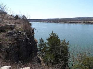 121 Rivers Edge Cir, Bath Springs, TN 38311