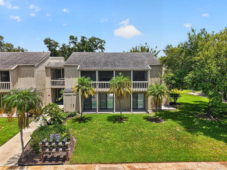 2220 Bahia Vista St #G4 — Photo 35