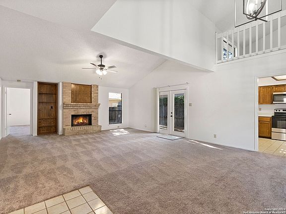 4th image of 14822 River Vista N