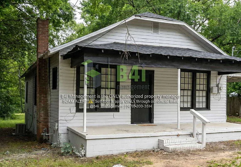 1645 Vinson Hwy SE — Photo 4