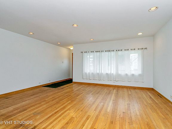 2nd image of 8736 S 55th Ave