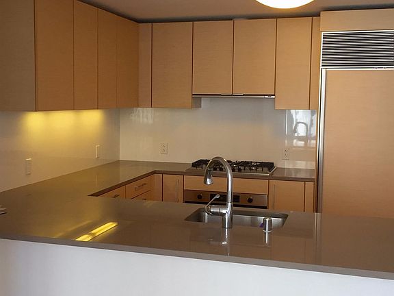 3rd image of 301 Mission St APT 25E