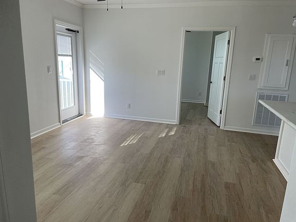 4th image of 1415 Main St Lot 22