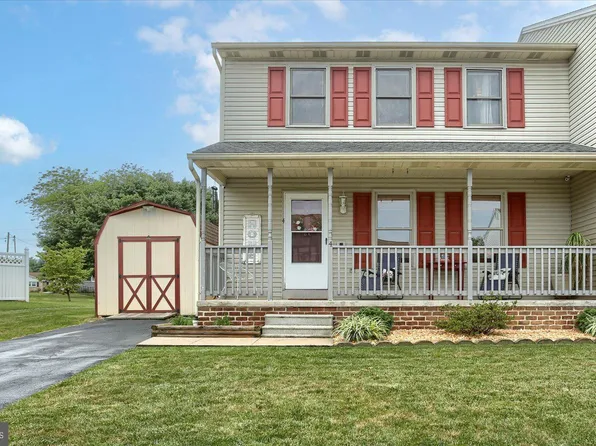 4 Brian Dr, Carlisle, PA 17015