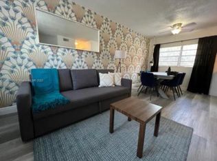 1542 NW 35th St APT 2, Miami, FL 33142
