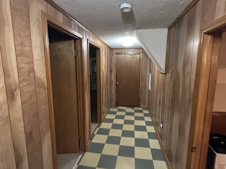 881 Little Creek Rd — Photo 24