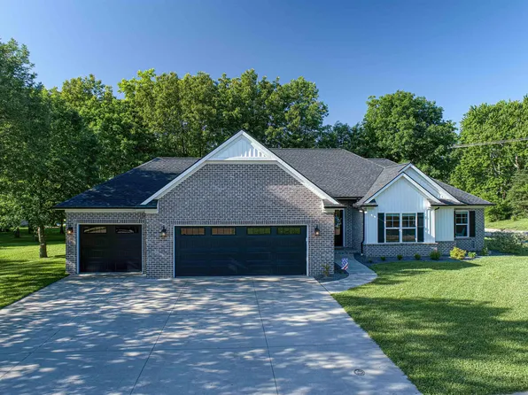 8499 Kingston Dr, Newburgh, IN 47630