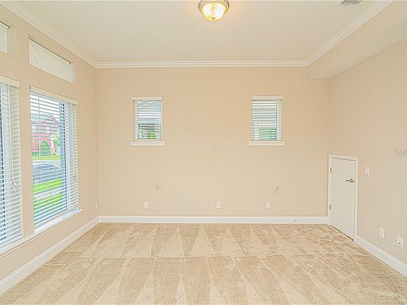 4th image of 13665 Chauvin Ave