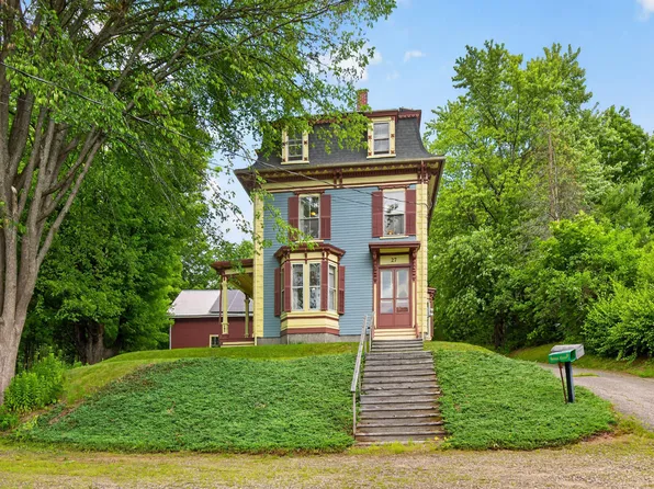 27 Highland Avenue, South Berwick, ME 03908