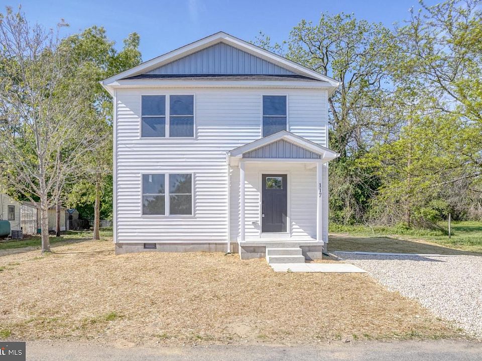 1st image of 117 Railroad Ave