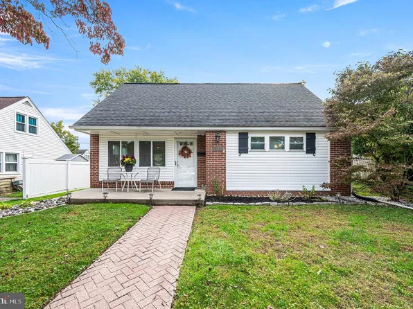 26 Lynn Dr, Norristown, PA 19403