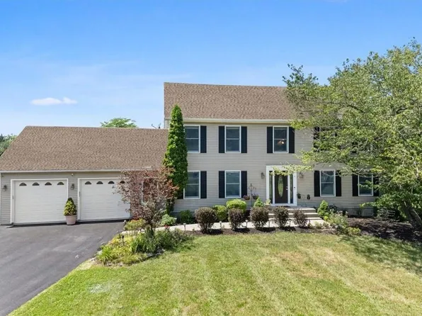 12 Overlook Drive, Washingtonville, NY 10992