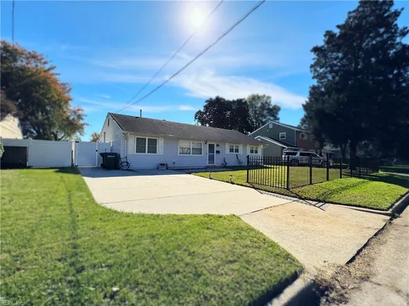 3311 W Lewis Rd, Hampton, VA 23666