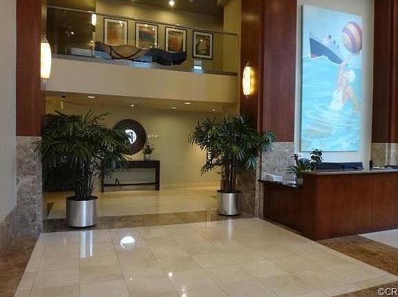 3rd image of 488 E Ocean Blvd Unit 306