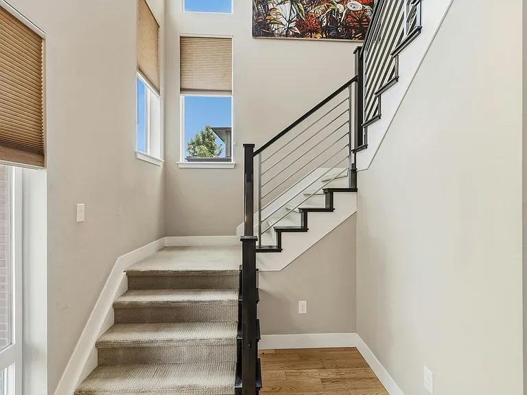 9202 E 53rd Ave — Photo 10