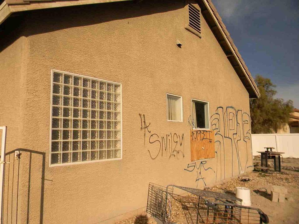 2nd image of 3902 Melbourne Way