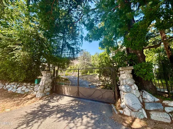 1945 E Altadena Dr, Altadena, CA 91001
