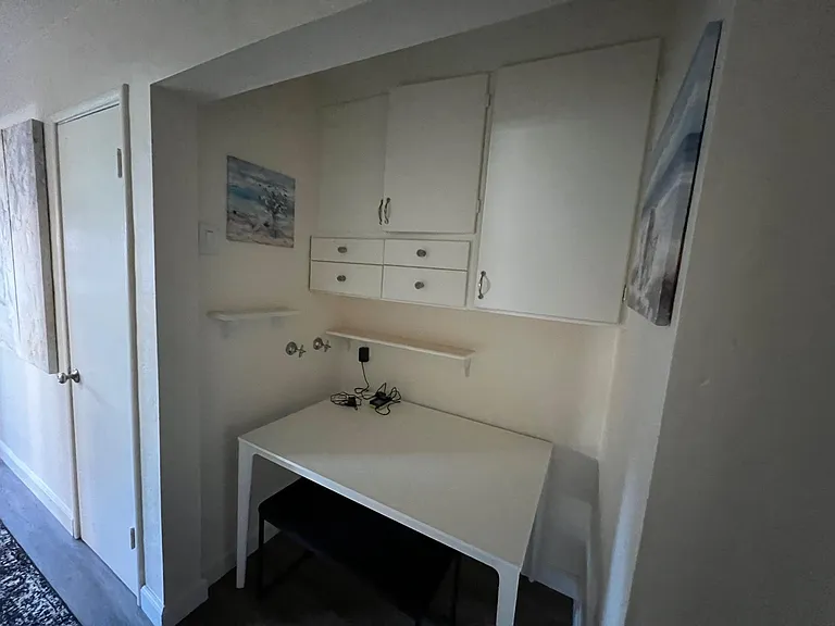 Arts and crafts nook