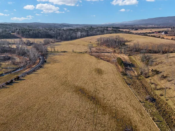 Indian Hollow Rd, Winchester, VA 22603