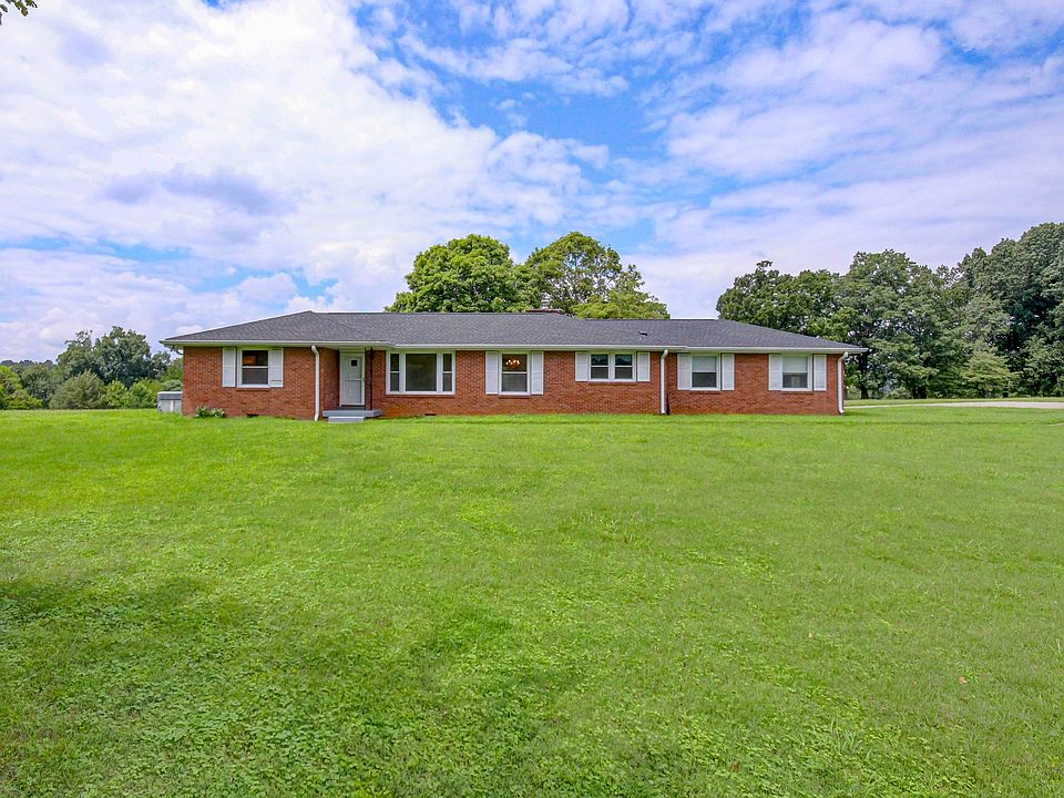 3388 Highway 48, Cunningham, TN 37052 Zillow