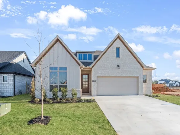 374 Woodsbury Ln, Springdale, AR 72762