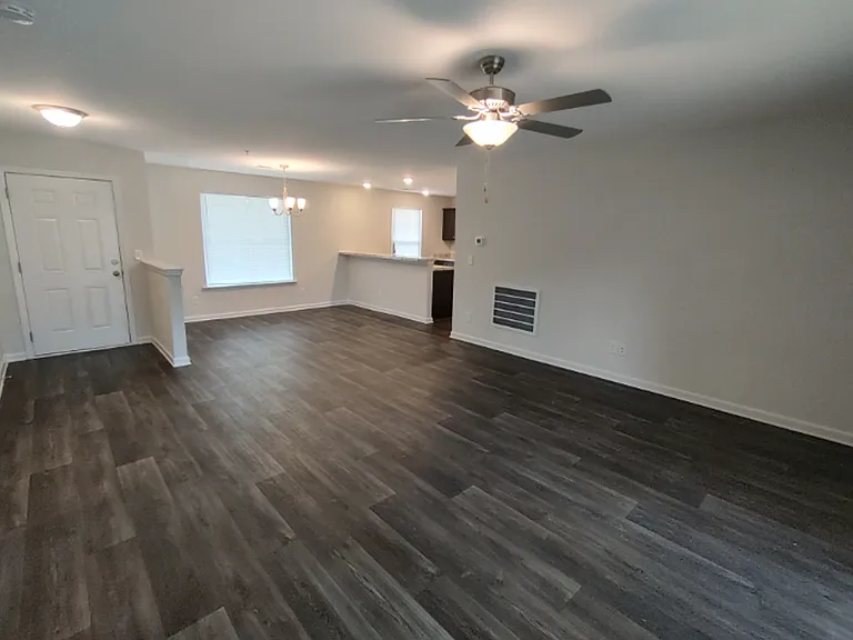 31 Turningstone Blvd #1 — Photo 6