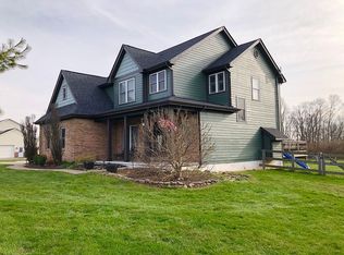 2225 Point View Ct, Lebanon, OH 45036