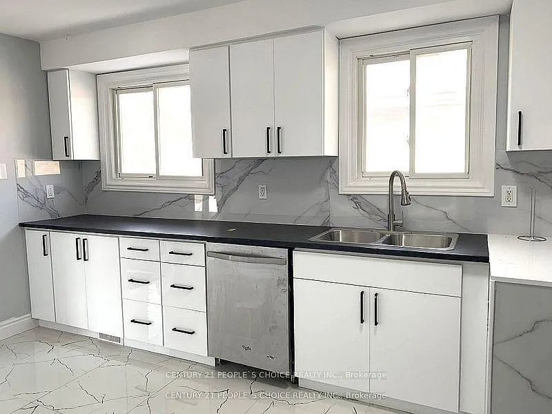 3 bed, $2,900 — Photo 4