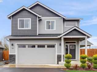 757 Rachel Ln, Molalla, OR 97038
