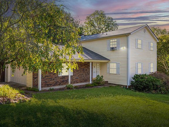 2nd image of 2422 Haven Cove Ln
