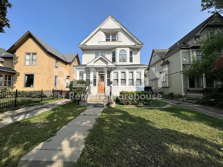 3227 Portland Ave #2 — Photo 1