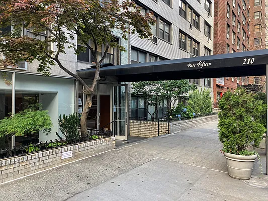 Sold by Douglas Elliman | media 18