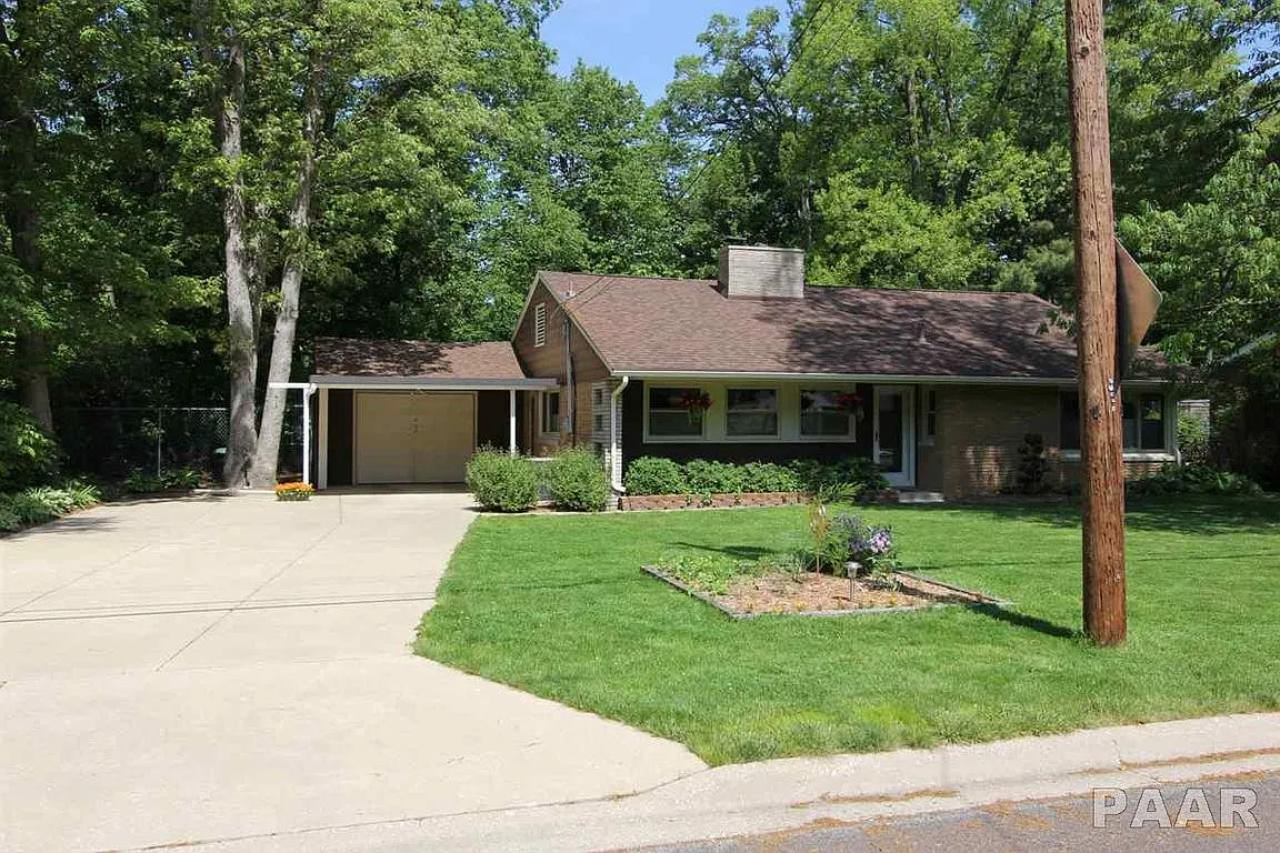 204 Shady Knolls Dr photo 1