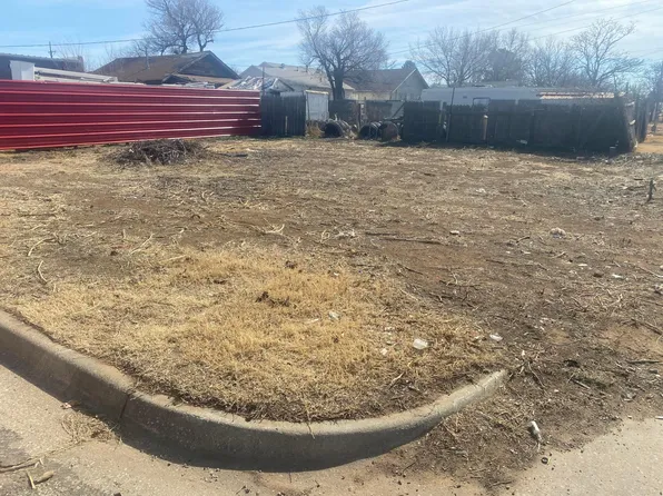 2811 NW 3rd Ave, Amarillo, TX 79106