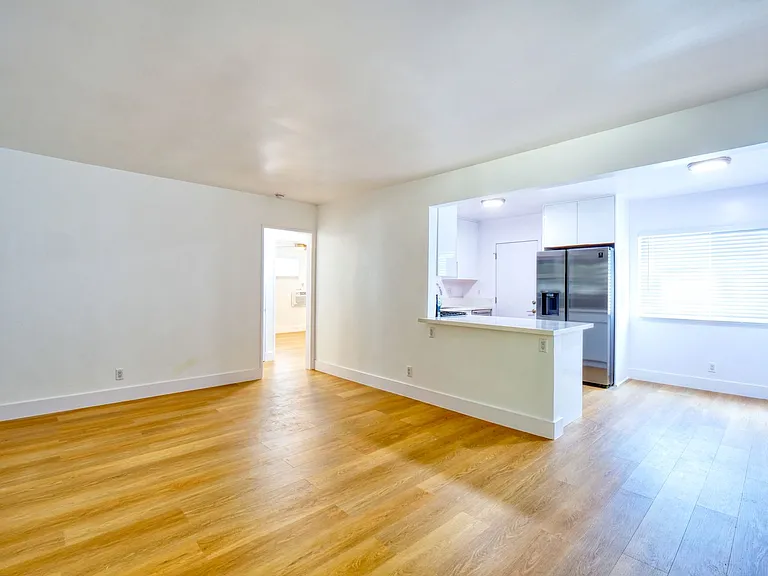 3721 Westwood Blvd — Photo 25