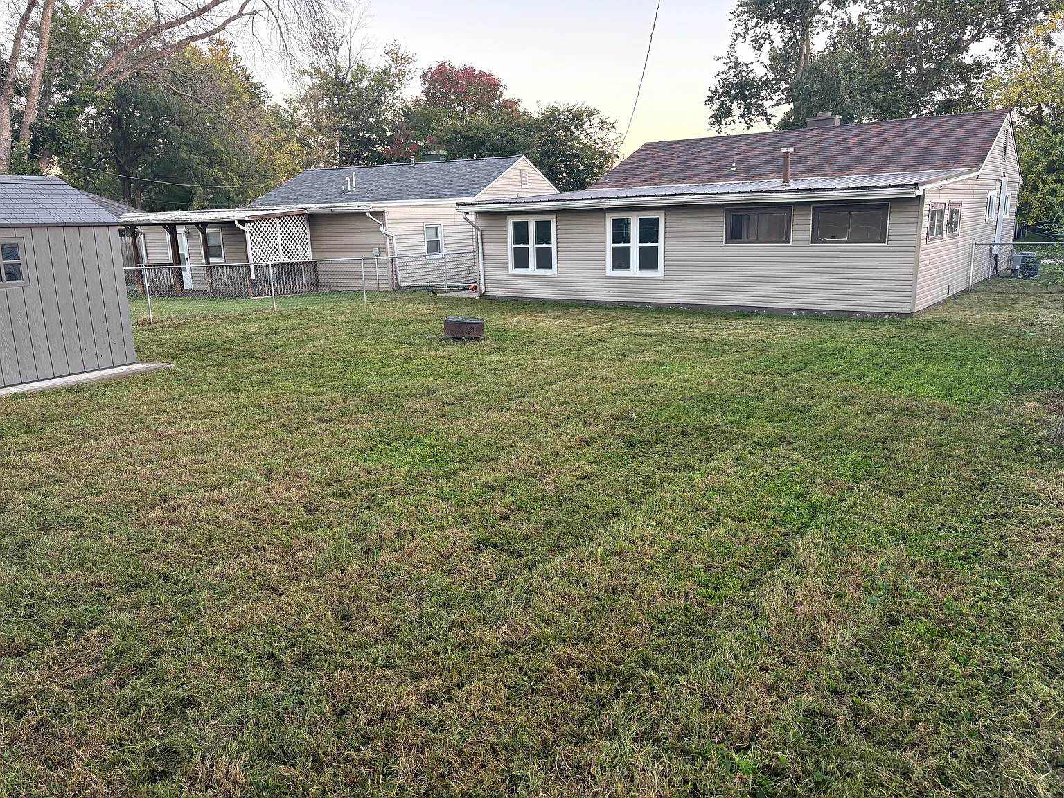 1817 S Granview Dr — Photo 3