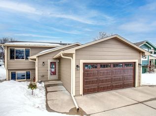 6709 110th Ave N, Champlin, MN 55316