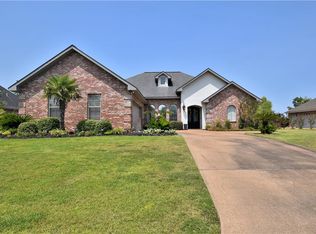 133 Saint Andrews Dr, Alexandria, LA 71303