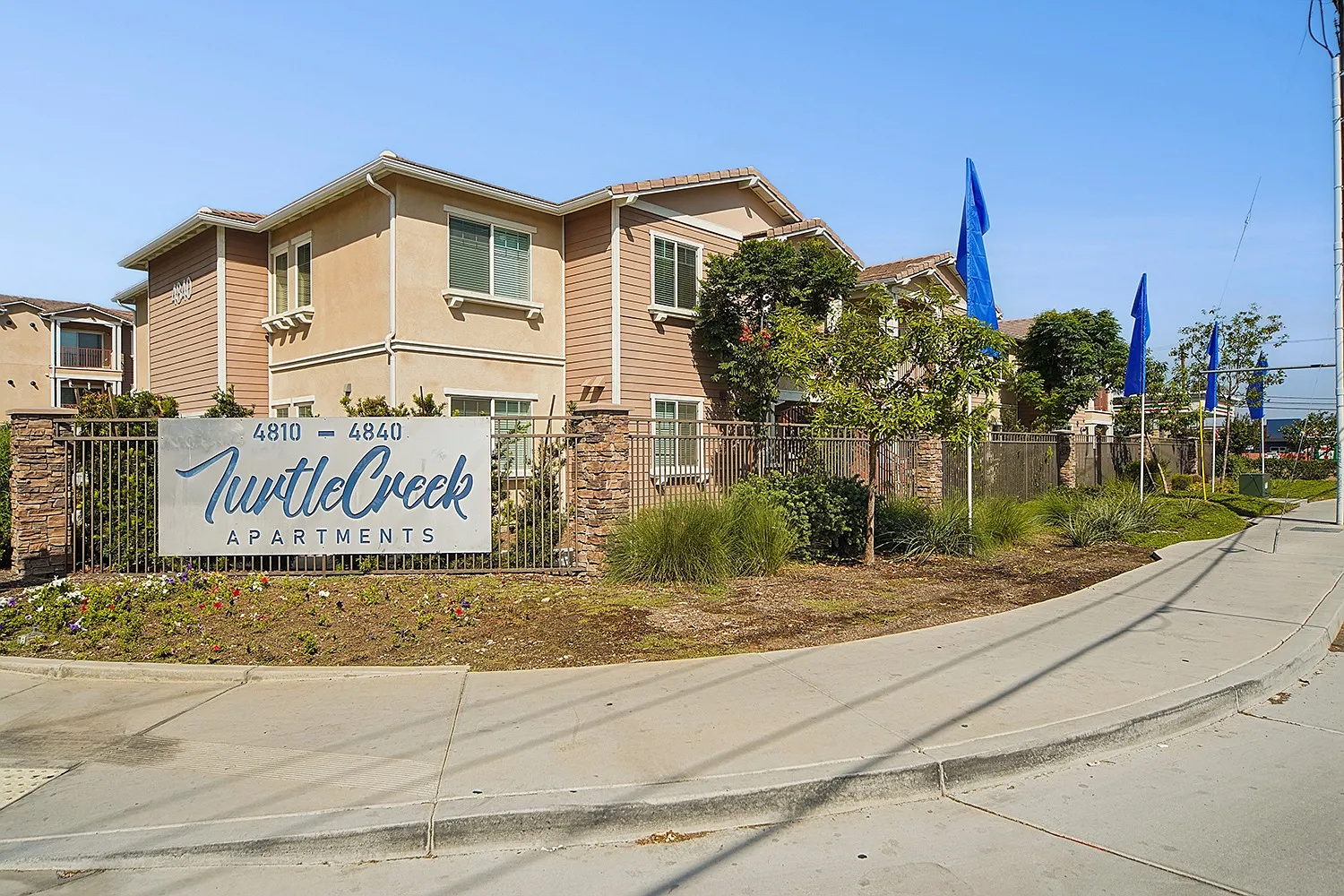 Turtle Creek Apartments — Photo 1