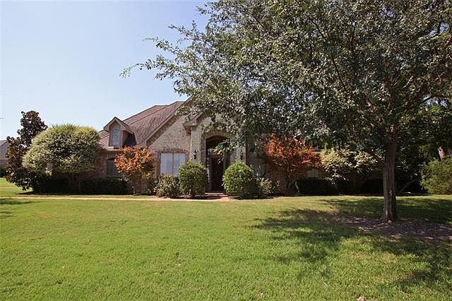 1st image of 61 Trailridge Dr