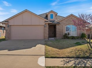 4504 Brooklyn Ave, Moore, OK 73160