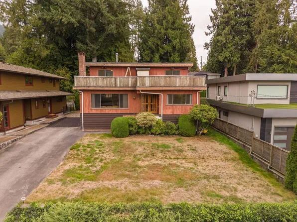 4590 Highland Blvd, North Vancouver, BC V7R 3A3