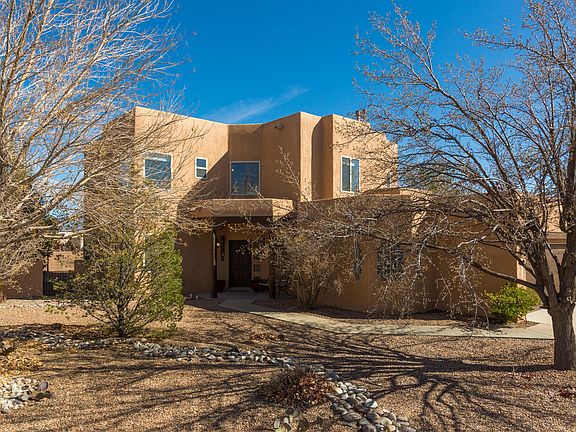 2nd image of 9620 Noche Vista Dr NW