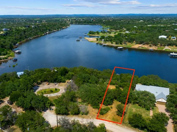 513 Nomad Dr, Spicewood, TX 78669