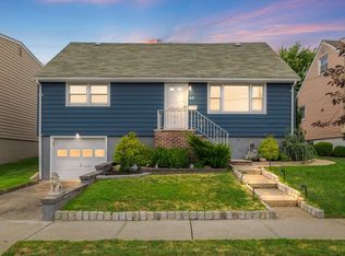 47 Blondel Dr, Secaucus, NJ 07094
