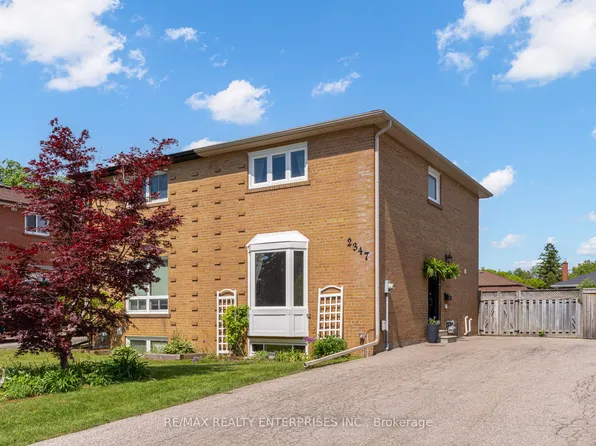 2347 Brookhurst Rd, Mississauga, ON L5J 1R1
