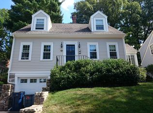 98 Dwinell St, West Roxbury, MA 02132