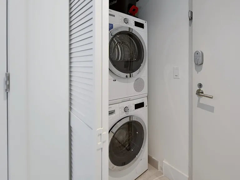 Washer/Dryer