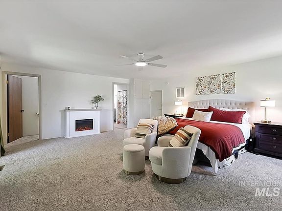 5th image of 4160 NE Rancho Way