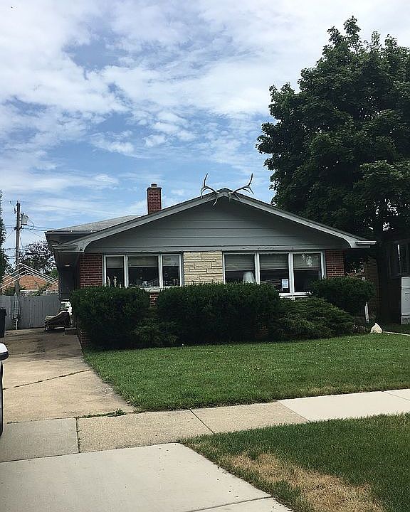 1st image of 881 E Grant Dr
